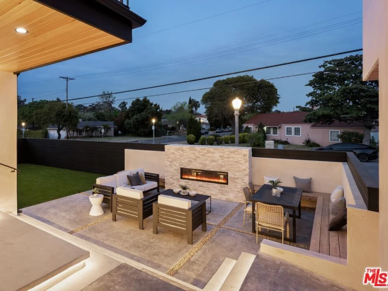 Outdoor patio and BBQ area materials